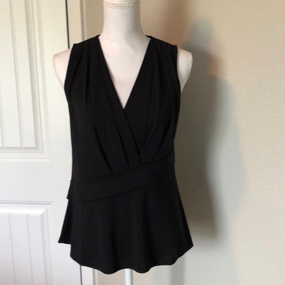 NWT Banana Republic Sleeveless Wrap Top - Picture 2 of 7